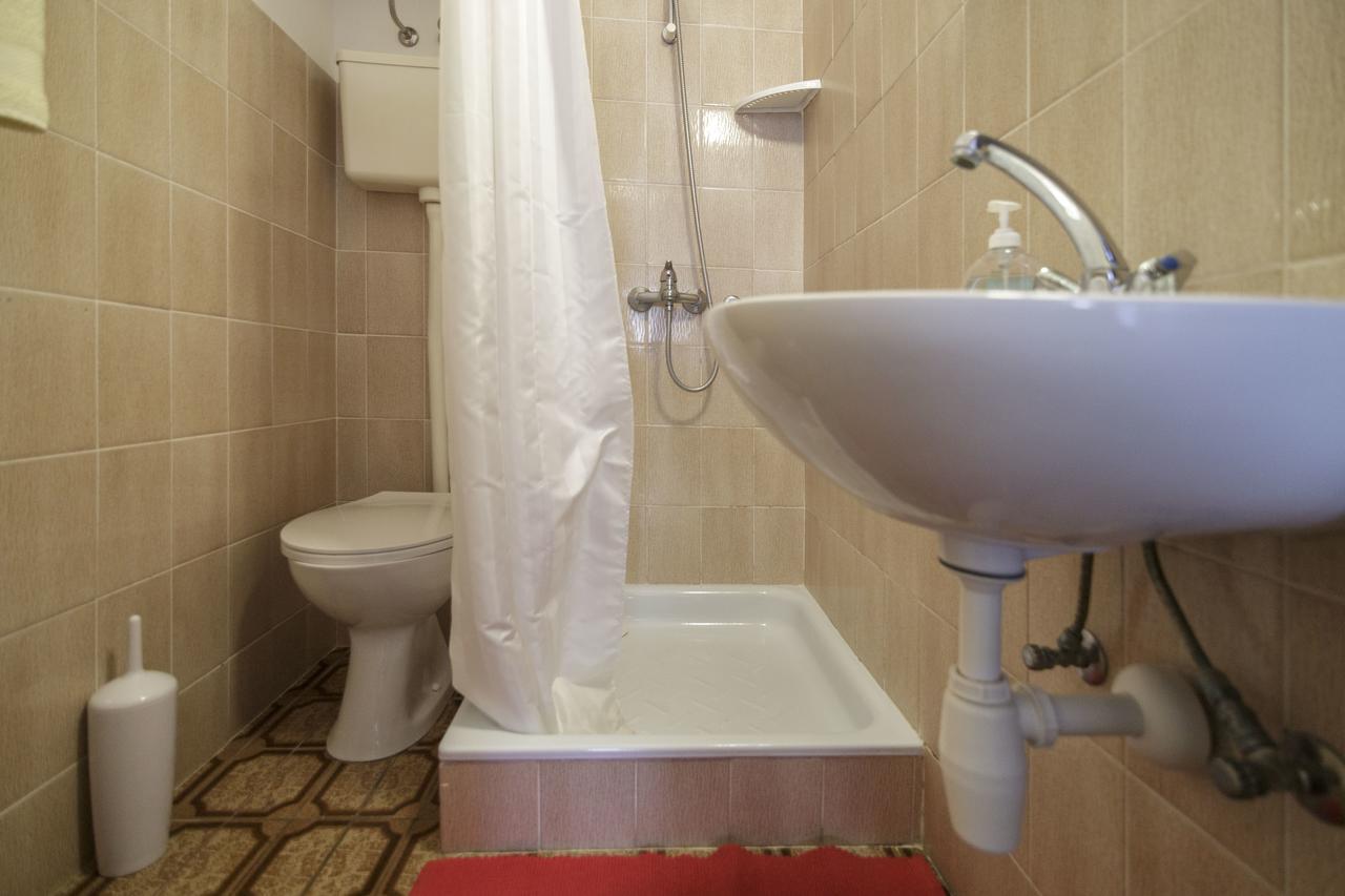 Apartmani Jordana Komiža Eksteriør bilde
